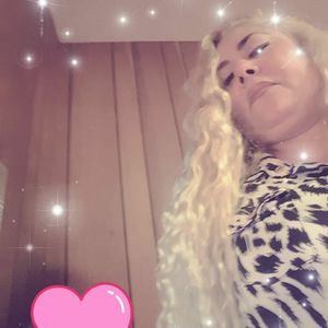 Meet your Posher, Edilda